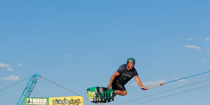 Wakeboarding nebo vodní lyže na Těrlické přehradě: 1 či 2 hodiny v kuse i 30 jízd kdykoliv