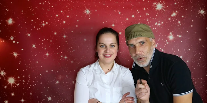 Parádní fotokoutek na jakoukoli akci: pronájem vč. obsluhy, rekvizit a fotek