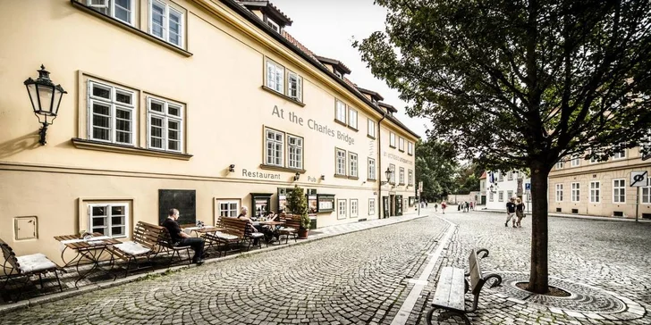 Až 8 dní v centru Prahy: 4* hotel u Vltavy, bohaté snídaně a památky