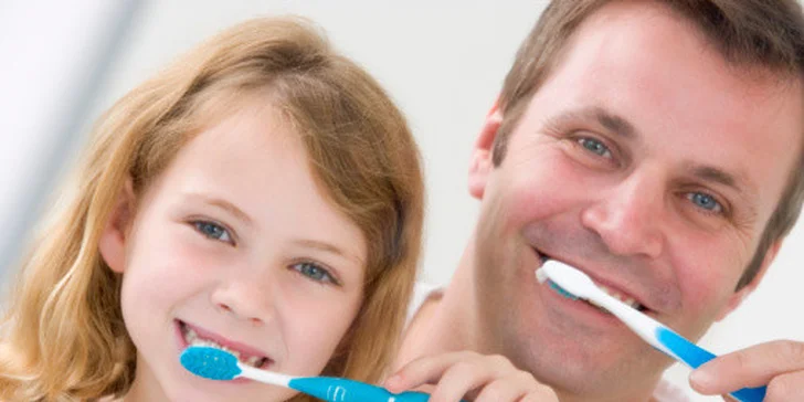 Komplexní dentální hygiena včetně Air Flow