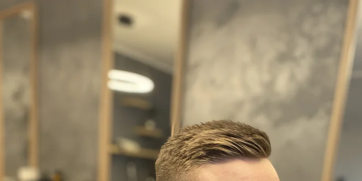 Barber péče pro pány: střih, úprava vousů i obočí nebo all inclusive balíček