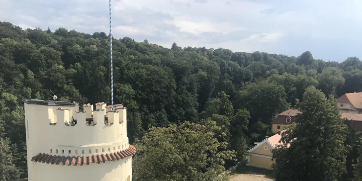 Výlet na zámek Orlík s prohlídkou a plavbou po Orlické přehradě