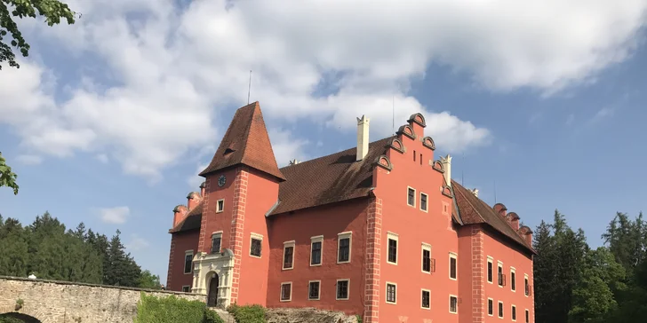 Výlet s prima programem: zámek Červená Lhota, Jindřichův Hradec i depo úzkokolejky