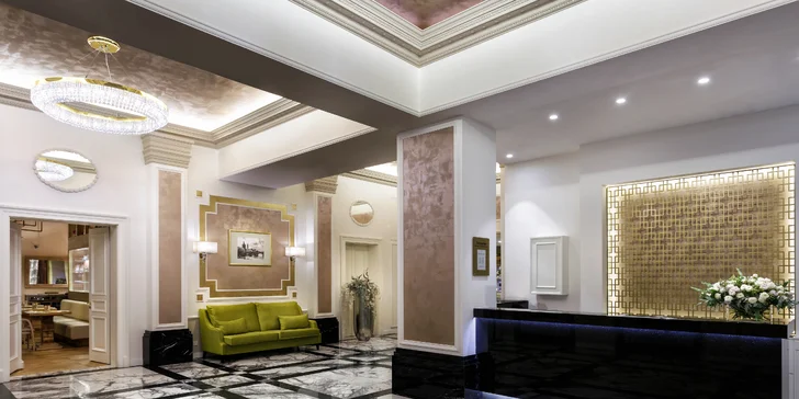 Pobyt v glamour hotelu Cosmopolitan v centru Prahy a snídaně u Zdeňka Pohlreicha