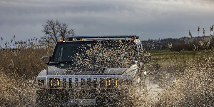 15 až 60 minut adrenalinu: jízda s instruktorem v Hummer H2