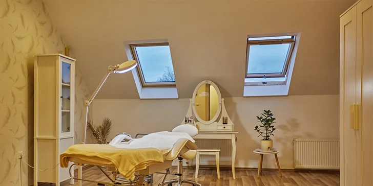 Kosmetický balíček: hloubkové čištění, pečující masky i relaxační masáž