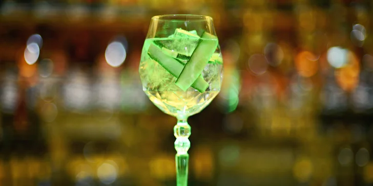 Drinky a drobné občerstvení pro 1 nebo 2 osoby v luxusní restauraci 5* Grand Hotelu Bohemia