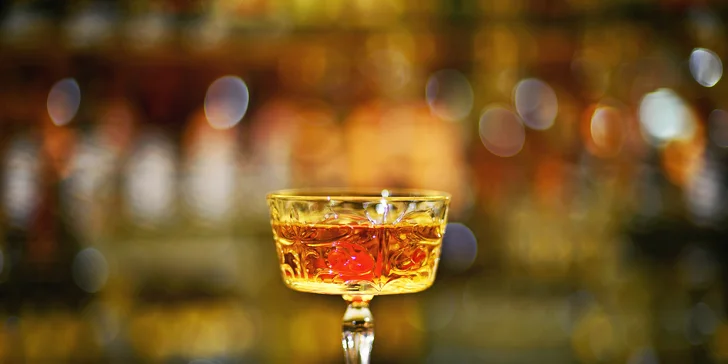Drinky a drobné občerstvení pro 1 nebo 2 osoby v luxusní restauraci 5* Grand Hotelu Bohemia