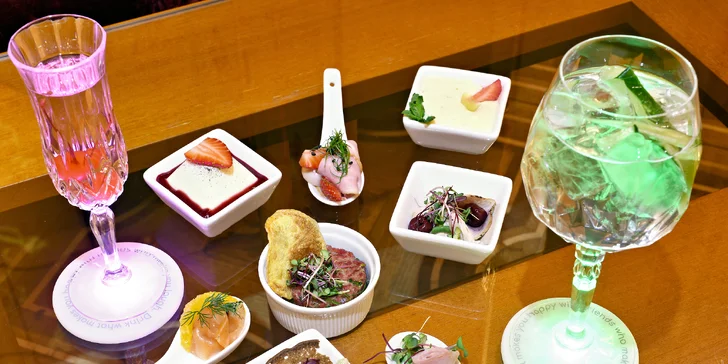 Drinky a drobné občerstvení pro 1 nebo 2 osoby v luxusní restauraci 5* Grand Hotelu Bohemia