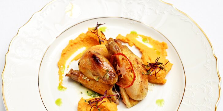 5* degustační menu pro dva v Grandhotelu Bohemia: grilovaná šunka, jarní kuřátko i flambovaná palačinka