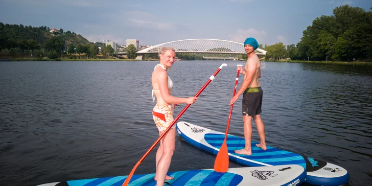 Skupinový kurz paddleboardingu pro začátečníky: vstup pro 1 až 4 osoby