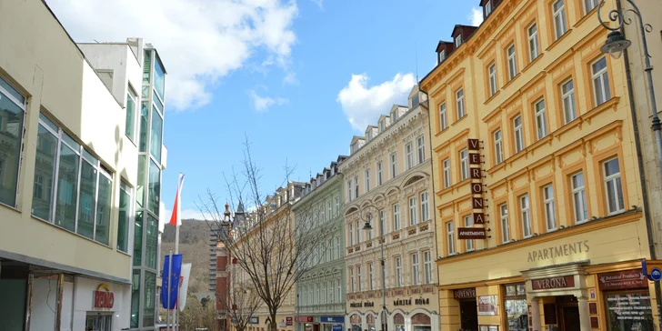 Pobyt v Karlových Varech: vybavené apartmány se snídaní a wellness až pro 6 osob