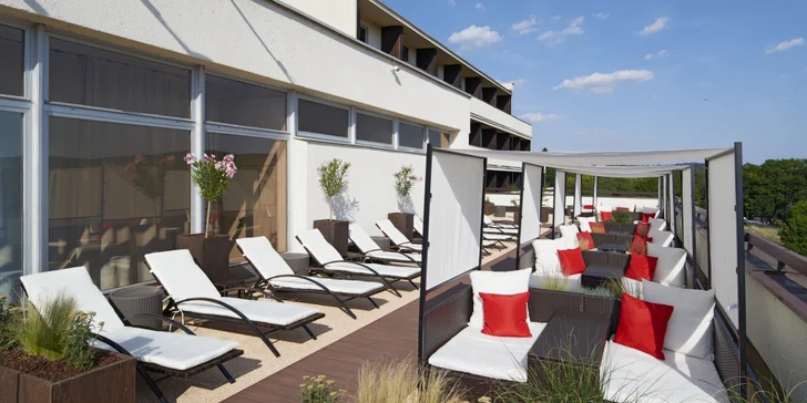 Pobyt na břehu Brněnské přehrady: pokoj Deluxe, snídaně, wellness i privátní vstup do vířivky