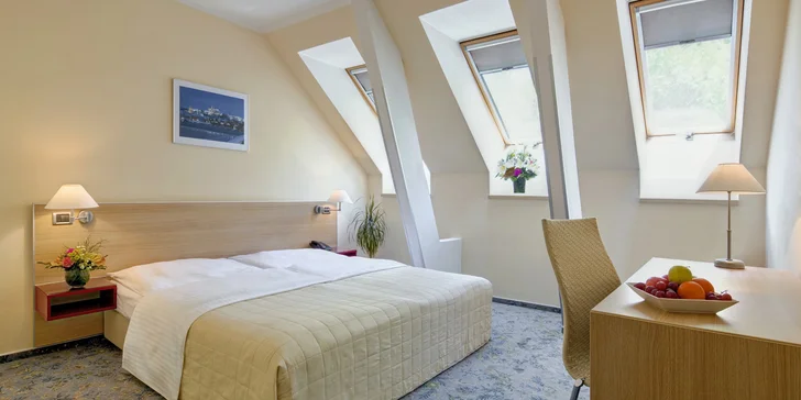 Příjemný pobyt ve 4* hotelu Michael: klidná část Prahy, snídaně a výlety