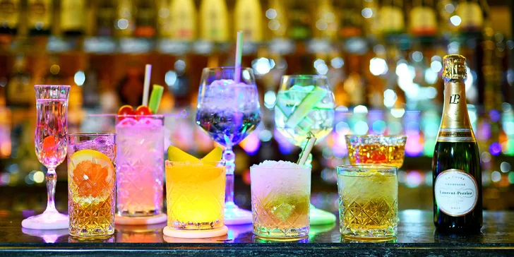 Drinky a drobné občerstvení pro 1 nebo 2 osoby v luxusní restauraci 5* Grand Hotelu Bohemia