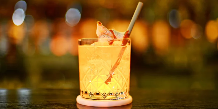 Drinky a drobné občerstvení pro 1 nebo 2 osoby v luxusní restauraci 5* Grand Hotelu Bohemia