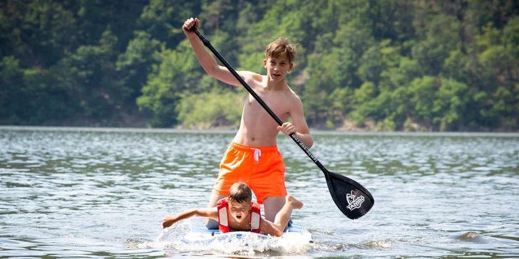 Skupinový kurz paddleboardingu pro začátečníky: vstup pro 1 až 4 osoby