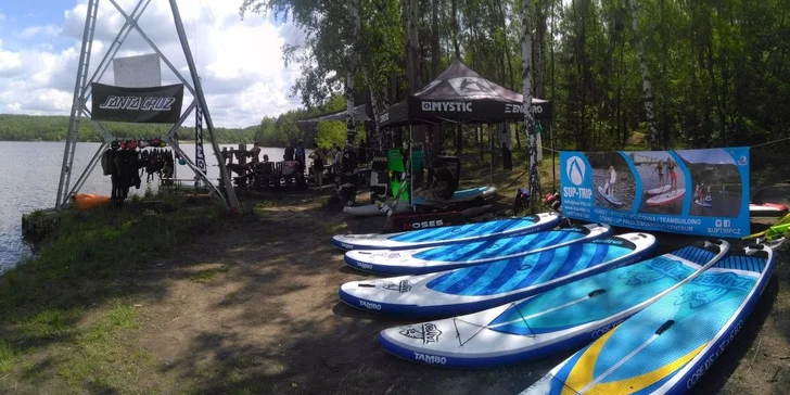 Skupinový kurz paddleboardingu pro začátečníky: vstup pro 1 až 4 osoby