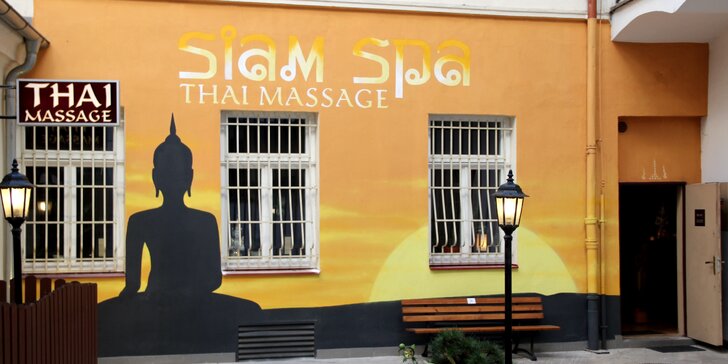 30–90min. thajská nebo olejová masáž dle výběru v centru Prahy: chodidla, záda a šíje, hlava a obličej