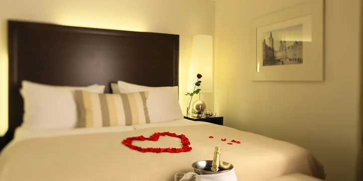 5* hotel v centru historické Prahy: krásné pokoje, romantická večeře i masáž