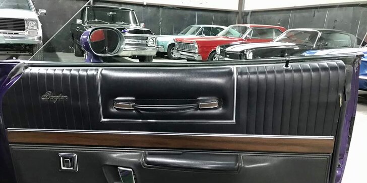 Superjízda v raritní americké klasice: nablýskaný Dodge Charger z roku 1973