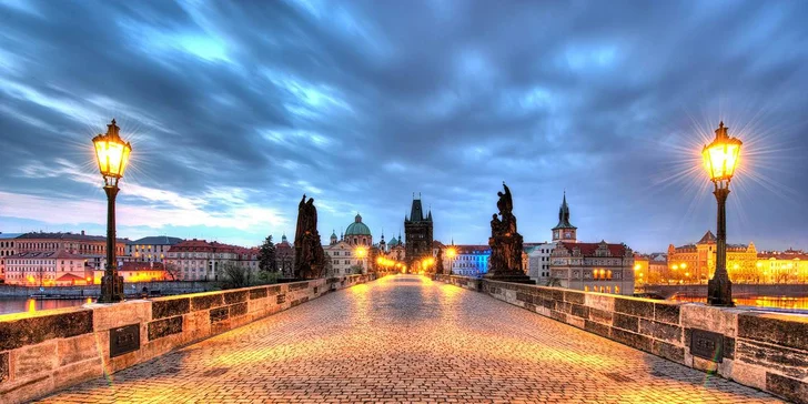 Ubytování a snídaně v hotelu pár kroků od O2 areny: 3 různé pokoje, 1–7 nocí, až 4 osoby