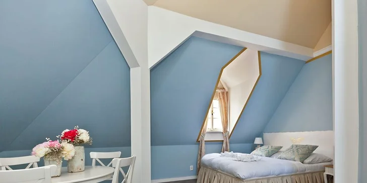 Romantický pobyt v srdci Prahy: elegantní apartmán se snídaní a kreditem na večeři