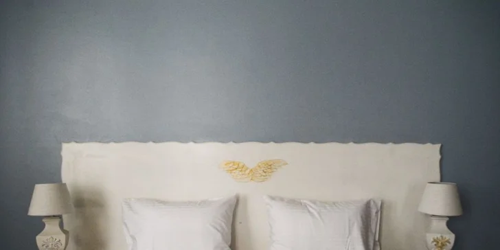 Romantický pobyt v srdci Prahy: elegantní apartmán se snídaní a kreditem na večeři