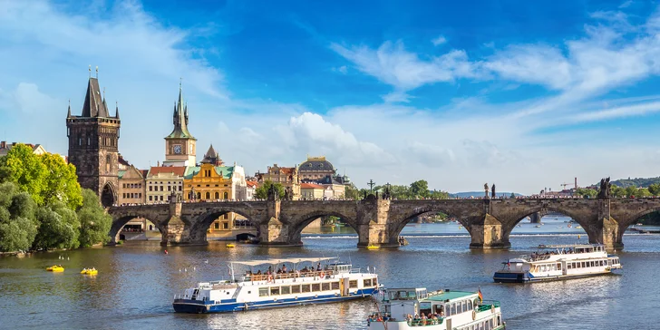 Ubytování a snídaně v hotelu pár kroků od O2 areny: 3 různé pokoje, 1–7 nocí, až 4 osoby