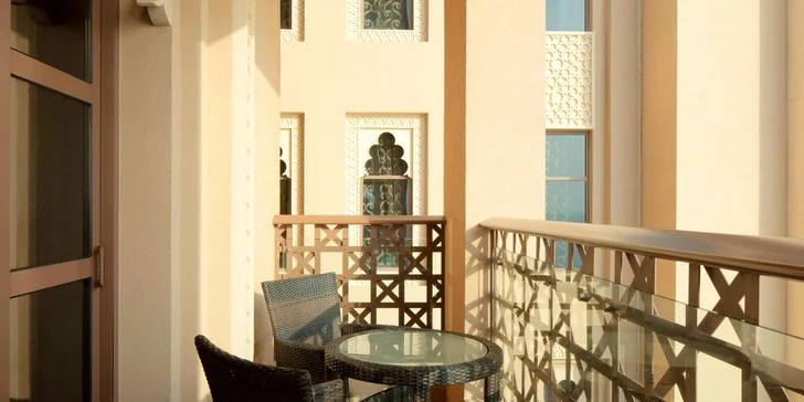 Dovolená v emirátu Sharjah: 5–12 nocí v 5* hotelu s lázněmi i dětským koutkem