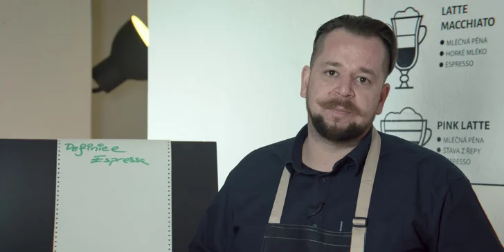 Online baristický kurz: co je espresso, jak správně nastavit mlýnek a vyšlehat mléko i základy latté art