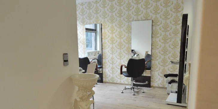 Klasický pánský střih na míru ve studiu v centru Prahy