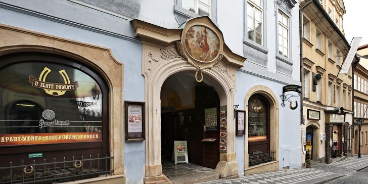 Marinovaná vepřová žebra ve staročeské restauraci pod Pražským hradem