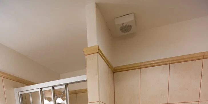 Penzion pod Černou horou: snídaně, bazén i vířivka a sauna, dětské hřiště, půjčení kol