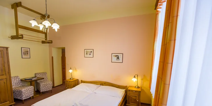 Penzion pod Černou horou: snídaně, bazén i vířivka a sauna, dětské hřiště, půjčení kol
