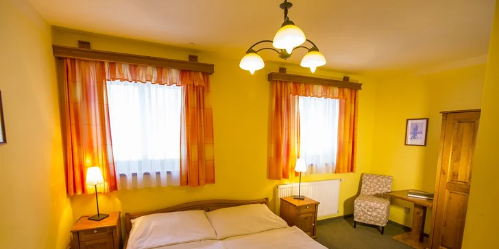 Penzion pod Černou horou: snídaně, bazén i vířivka a sauna, dětské hřiště, půjčení kol