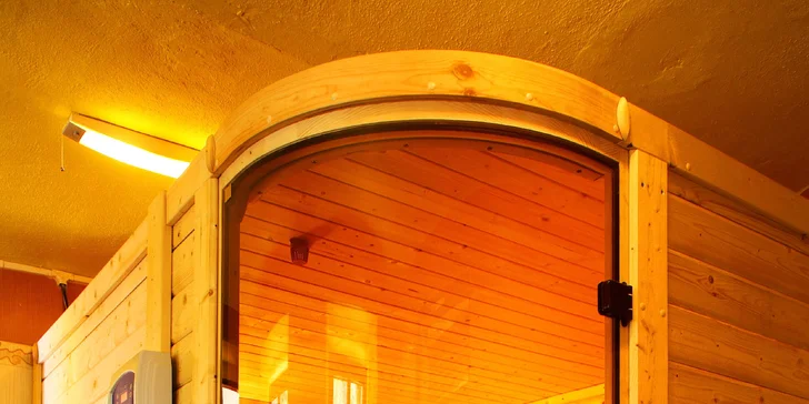 Penzion pod Černou horou: snídaně, bazén i vířivka a sauna, dětské hřiště, půjčení kol