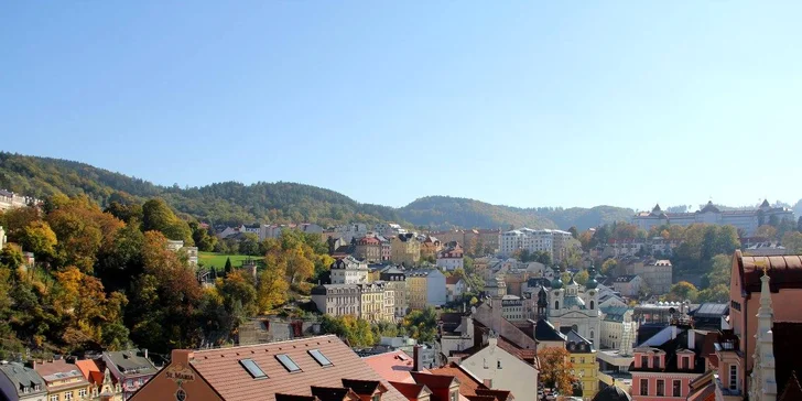 Užijte si Karlovy Vary: pobyt pro dva se snídaní a výhledem na kolonádu