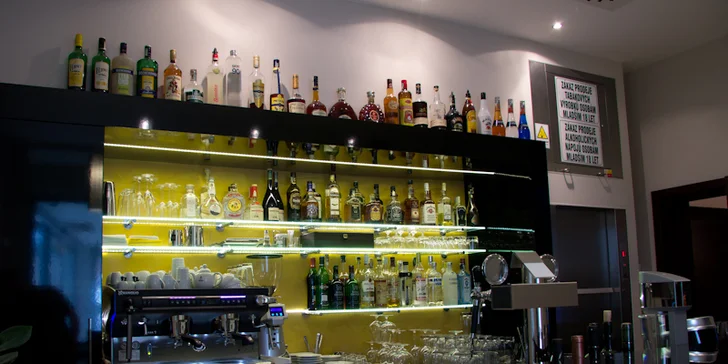 Luxusní pobyt v designovém 4* hotelu v centru Brna se snídaní i polopenzí