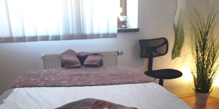 Aromaterapeutické kouzlo: regenerace těla a duše při celotělové masáži