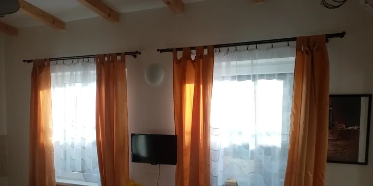 Penzion se snídaní i řízenou degustací vína u valtického zámeckého parku