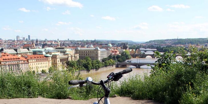 Projeďte se po Praze a okolí: půjčení klasických i fat tire elektrokol na 10 hodin