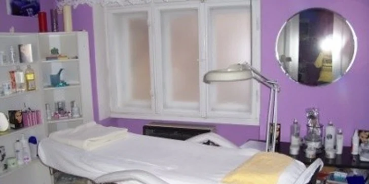 199 Kč za čištění pleti, peeling, masku, vitamíny, masáž i úpravu a barvení obočí. Darujte pleti mládí!