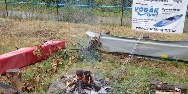 Hurá na vodu: plavba Brnem na kánoi nebo raftu s instruktorem
