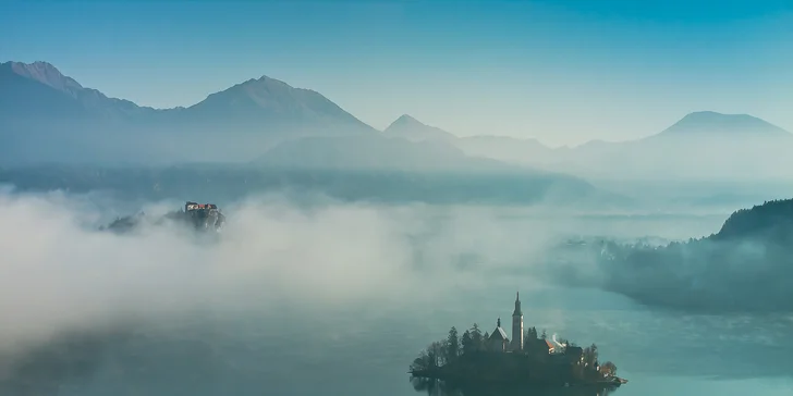 Poznávací výlet do Slovinska: jezero Bled, hrad i soutěska Vintgar