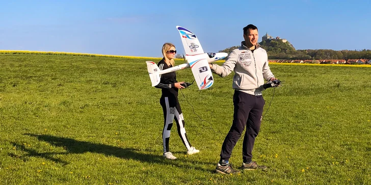 Pilotem RC modelu cvičného letounu nebo větroně, 1 či 2 hodinové lekce