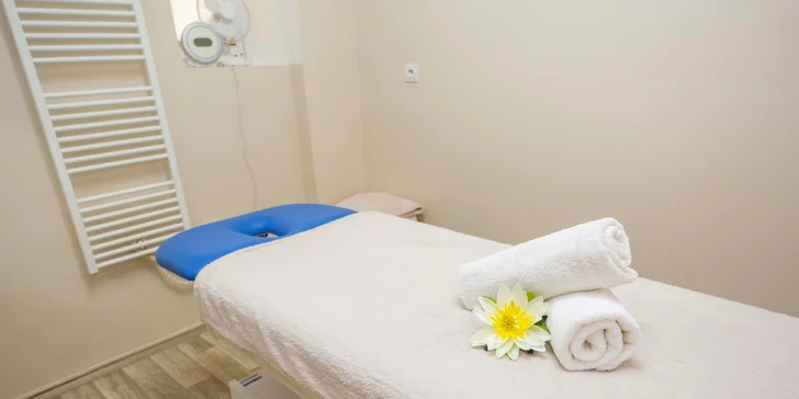 Karlovy Vary pro dva: elegantní 3* hotel se snídaní a vstupem do lázní či masáží