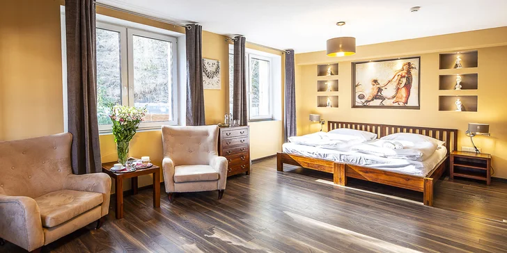 Pivovarský hotel v Beskydech: lesní lázně, pivní lázně, wellness na pokoji i 7. nebe na střeše