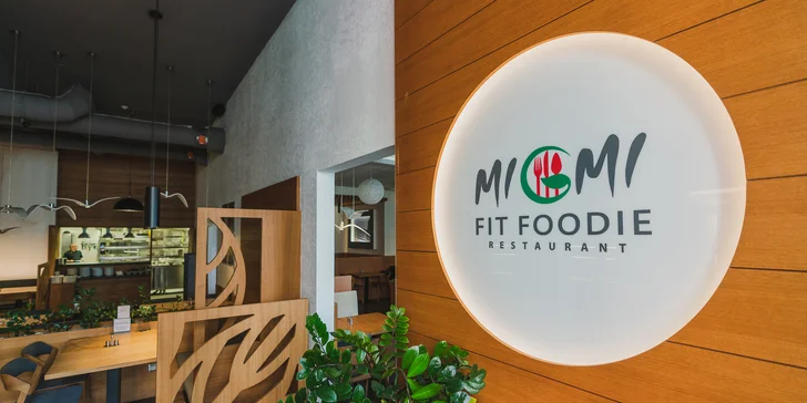 Restaurace v centru Zlína: hovězí rump steak s pečenými brambory grenaille