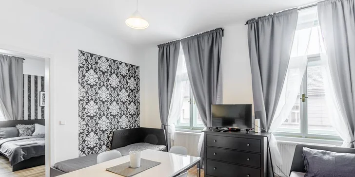 Dovolená v Praze: vybavené apartmány až pro 7 osob a snídaně nebo polopenze